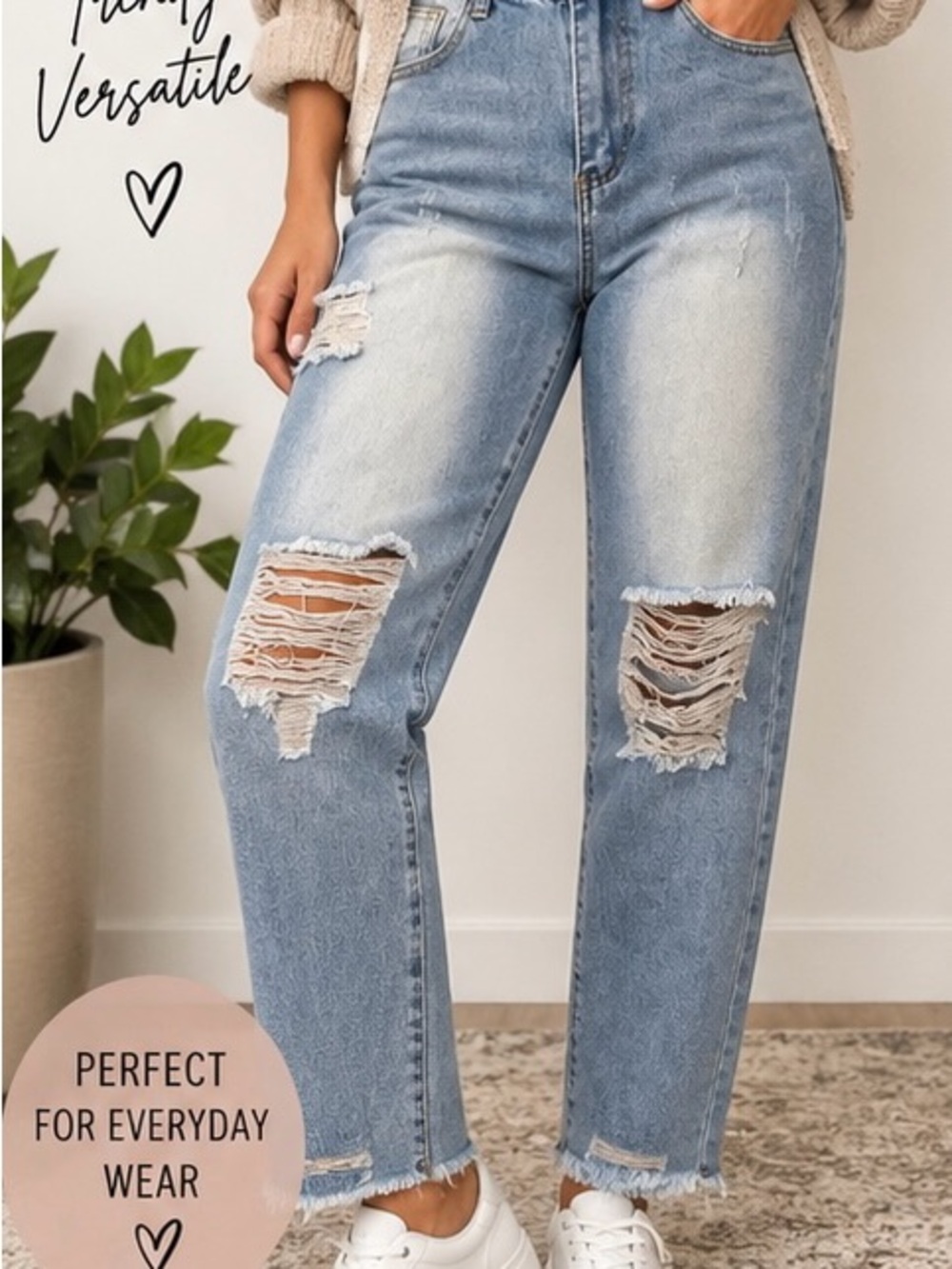 Women’s Medium Light Wash Distressed Straight Leg Jeans Raw Hem Y2K
